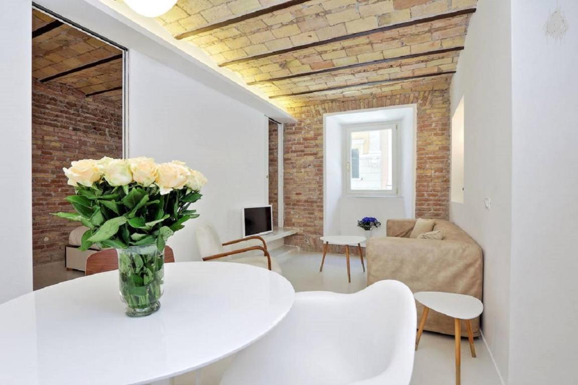 Ych-charming Flat Near Colosseum Roma